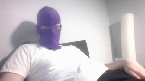 bennybueno online show from April 12, 3:09 am