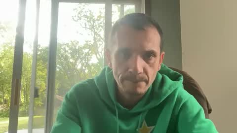 benny and innocentvixon online show from May 23, 11:54 pm