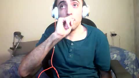 bentish online show from November 17, 3:48 pm