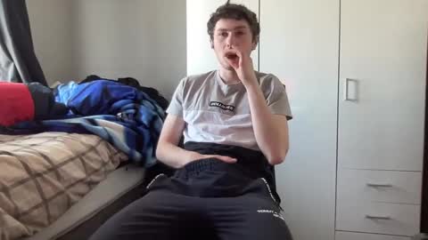 READ MY BIO ---  --- READ MY BIO online show from February 28, 11:25 am