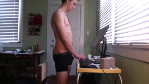 Snapshot of best_triam chatting on February 10, 7:28 pm best_triam online show from February 10, 7:28 pm