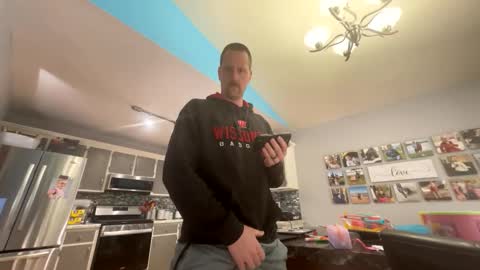 bestfriend123456 online show from February 24, 7:14 pm