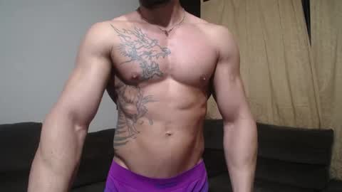 bestmuscle online show from April 16, 8:31 pm