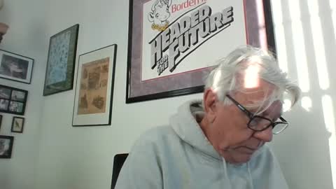 bestshot1951 online show from December 31, 12:57 pm