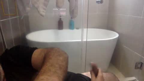 Virtual Gentleman online show from October 26, 8:00 pm