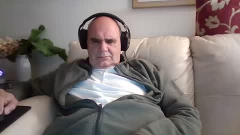 betta1 online show from May 15, 10:51 pm