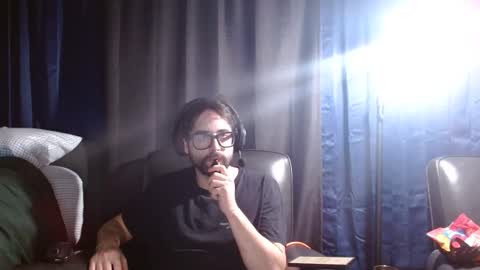 Snapshot of bexysarker chatting on December 12, 10:56 am BexySarker online show from December 12, 10:56 am