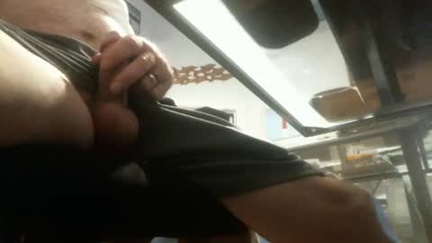 Snapshot of bgf32054 chatting on December 28, 4:51 am Bigfish123 online show from December 28, 4:51 am