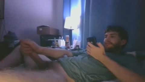 Snapshot of bharr2020 chatting on September 12, 5:07 am bharr2020 online show from September 12, 5:07 am