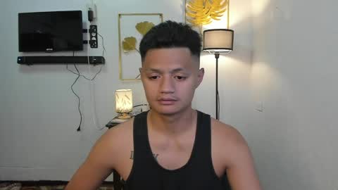 bhillrhey121103 online show from March 7, 9:40 am