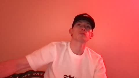 Robbie online show from November 26, 4:37 am