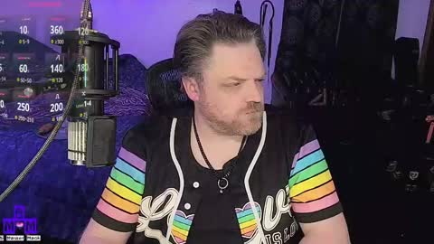 Bi Master Mack online show from April 17, 10:51 am