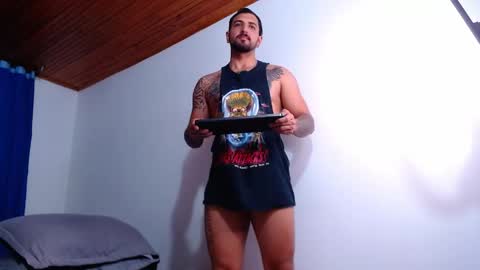 big_niiko online show from May 16, 1:36 am