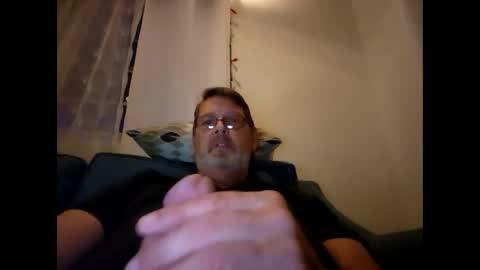 bigal9816192 online show from February 4, 6:25 am