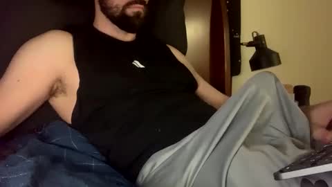 Snapshot of bigandhard6992 chatting on February 3, 1:30 pm HARDNBIG online show from February 3, 1:30 pm