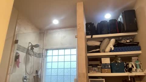 bigators online show from December 9, 7:03 pm