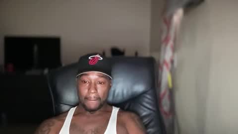 bigbackwoodcali online show from November 17, 7:28 pm