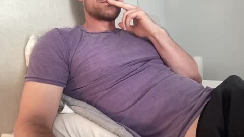 bigcollegecock69690 online show from February 25, 5:47 pm