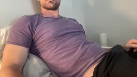 bigcollegecock69690 online show from December 17, 4:32 pm