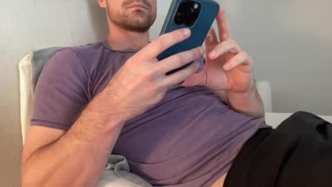 bigcollegecock69690 online show from February 18, 4:49 pm