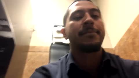 bigdaddyjoe4200 online show from December 6, 9:35 pm