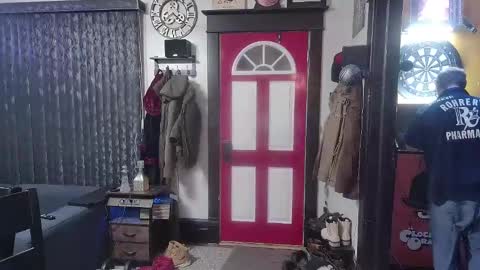 Darryl online show from February 17, 1:15 am