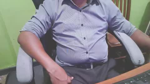 bigdickguyaux online show from February 25, 5:03 pm