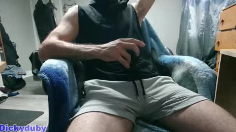 Snapshot of bigdickyduby chatting on September 11, 3:05 am George Forest Dickyduby on all Socials online show from September 11, 3:05 am