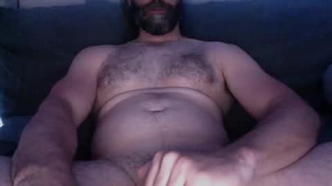 bigdiick_420 online show from May 12, 2:31 am