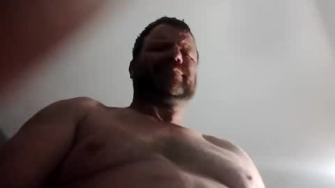 bigfinisher2288 online show from February 4, 11:22 pm