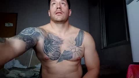 biggeboyy online show from April 17, 2:36 am