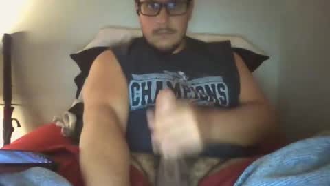 Snapshot of bigjay7713 chatting on October 29, 7:44 am Bigdicbear713 online show from October 29, 7:44 am