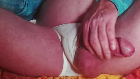 Red online show from December 3, 6:28 pm