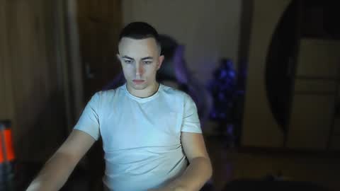 Snapshot of bigmark03 chatting on December 3, 3:55 pm BigMark03 online show from December 3, 3:55 pm