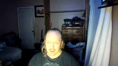 bigmike20129020 online show from February 21, 12:49 am