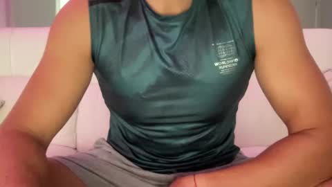 Snapshot of bigsong78 chatting on September 26, 5:49 am BigHardCock horny Balearic Islands online show from September 26, 5:49 am