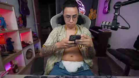 bigxboy96 online show from October 16, 11:35 pm