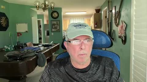 billphill22 online show from July 7, 9:51 pm