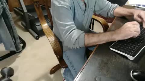 billy471 online show from April 8, 11:13 pm