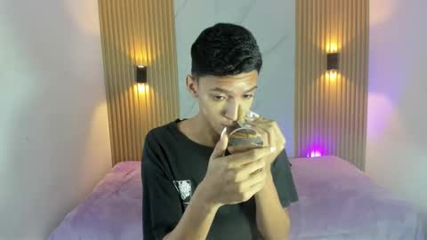 Sam online show from November 30, 12:51 pm