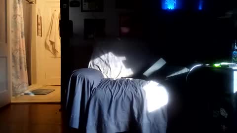 billygunn13 online show from January 10, 8:44 pm