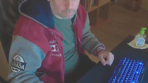 Snapshot of biparislove chatting on January 3, 6:57 pm BigDick online show from January 3, 6:57 pm