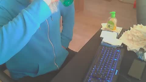 Snapshot of biparislove chatting on October 6, 6:51 am BigDick online show from October 6, 6:51 am