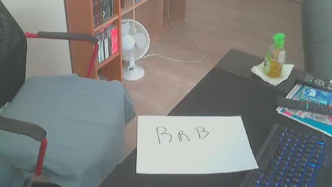 Snapshot of biparislove chatting on March 1, 10:02 am BigDick online show from March 1, 10:02 am