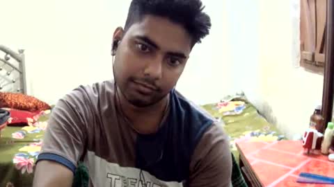 birbikrom104 online show from May 25, 1:17 pm