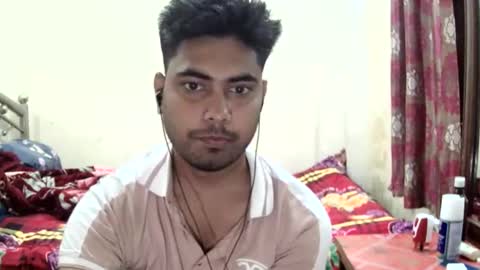 birbikrom104 online show from May 4, 5:42 am