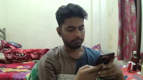 birbikrom104 online show from May 14, 7:50 am