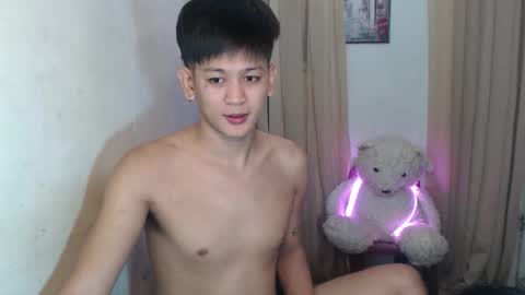 alex online show from December 16, 4:47 pm