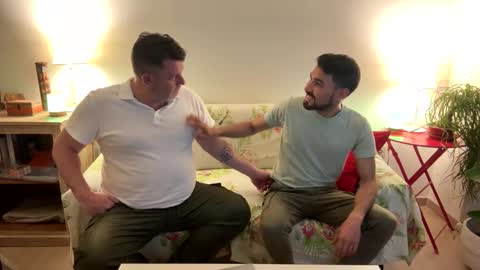 BJkouple online show from April 23, 8:44 pm