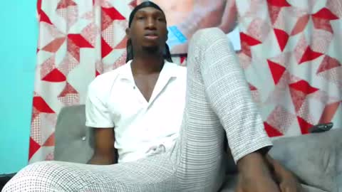 maquina online show from February 8, 2:27 pm